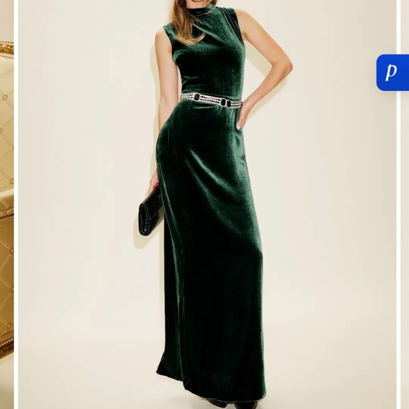 reformation Dresses & Skirts - Reformation - Yarden Velvet Dress